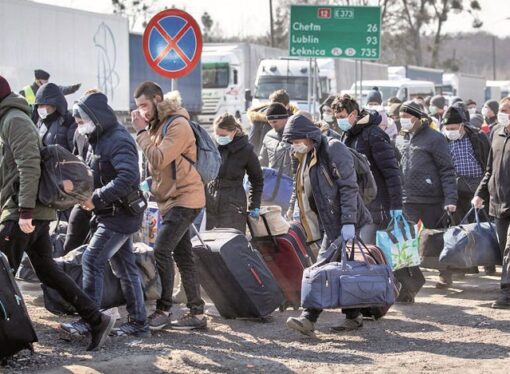 Guvern: 56,7 milioane de lei pentru decontarea cheltuielilor cu hrana şi cazarea refugiaţilor proveniţi din Ucraina
