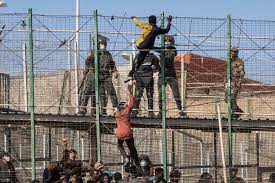 Bilanţul morţilor în tentativa de intrare în enclava spaniolă Melilla creşte la 18