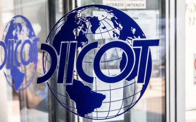 Grup infracţional specializat în trafic de migranţi destructurat de DIICOT. Oamenii erau transportaţi în frigidere sau sicrie