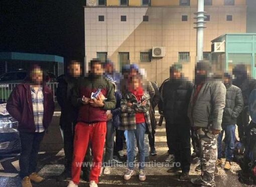 Două grupuri de migranți prinse de polițiști în weekend, la granița cu Ungaria și Serbia, în Timiș