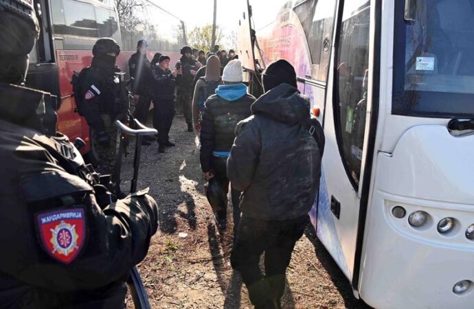 Comisia Europeană lansează o procedură de infringement contra Ungariei, după ce Budapesta a pus în libertate în vederea expulzării sute de călăuze de migranţi