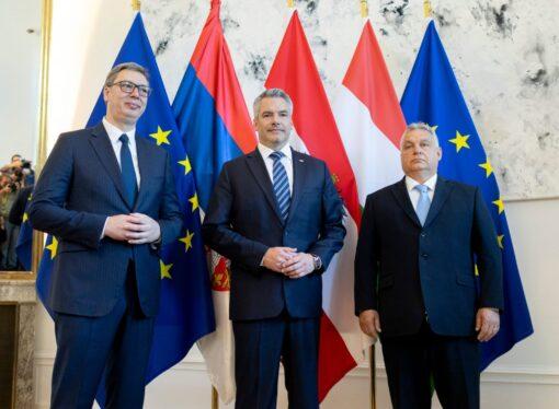 Austria recunoaște că cei mai mulți imigranți cu care se confruntă vin pe ruta Serbia – Ungaria, nu prin România.