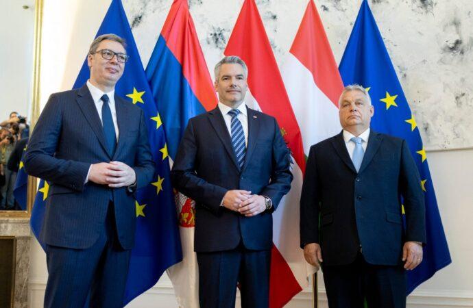 Austria recunoaște că cei mai mulți imigranți cu care se confruntă vin pe ruta Serbia – Ungaria, nu prin România.