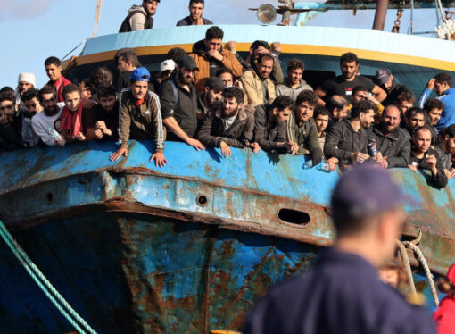 Migranții ajung pe o nouă rută în Europa. Insulele grecești Creta și Gavdos sunt asaltate de solicitanți de azil din Libia