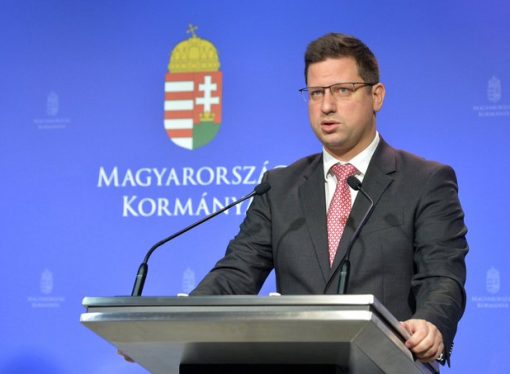 Ministru maghiar: “Dacă Bruxelles-ul vrea migranți, îi va primi. Le vom da bilete one-way până la Bruxelles”