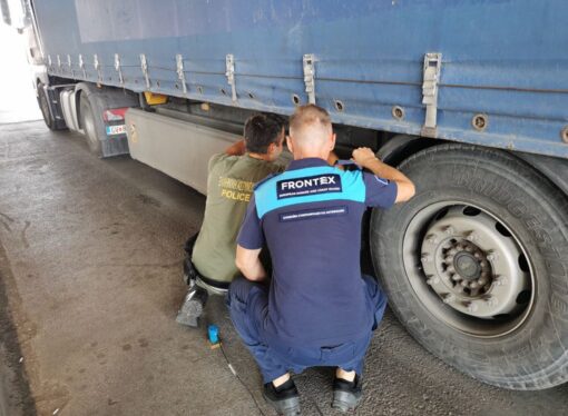 Frontex: Detectoare de bătăi ale inimii utilizate la frontierele Greciei pentru depistarea migranților
