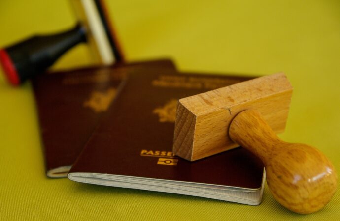 Inspectoratul General pentru Imigrări: șapte străini repatriați și supuși restricțiilor de acces în Uniunea Europeană, alți 11 introduși în centrele de custodie publică