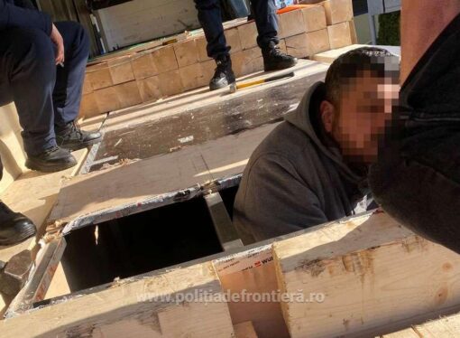 Tir cu migranți, oprit de polițiștii de frontieră mehedințeni