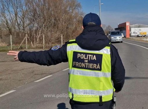 Doi cetățeni străini descoperiți ascunși într-un camion la Giurgiu