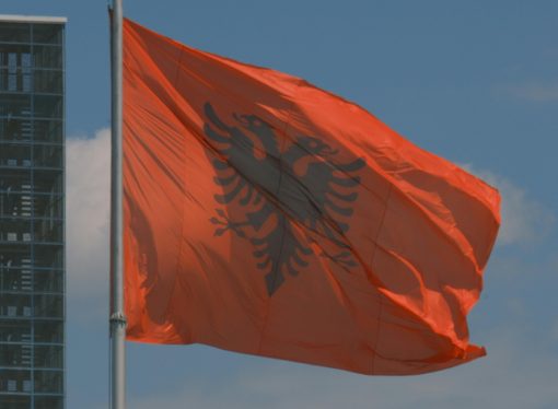 Albania nominalizează un “ministru AI” pentru achiziții publice: Diella