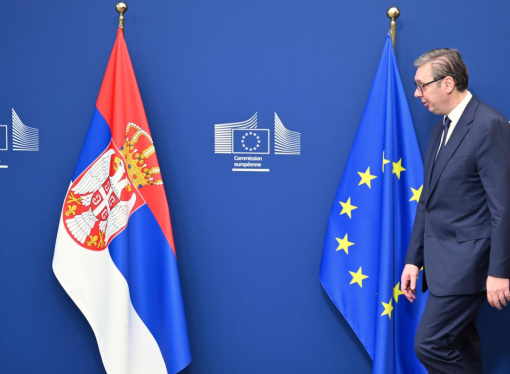 Vučić propune aderarea Serbiei la UE fără drept de veto, între calcule politice interne și dezbateri europene privind extinderea