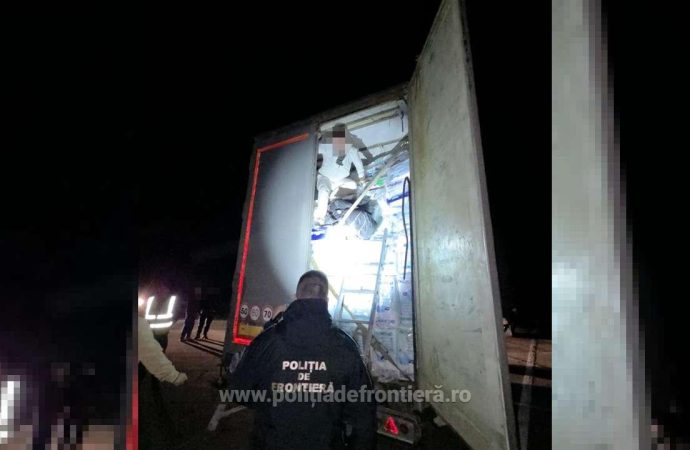 Migrație ilegală stopată la Giurgiu: doi cetățeni turci descoperiți ascunși într-un TIR